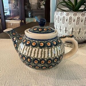 Boleslawiec Polish Pottery Handpainted Peacock Multicolor Teapot small RARE!‎